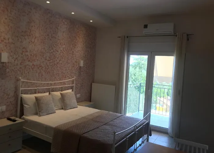 Ai Nies Apartmán Sourpi