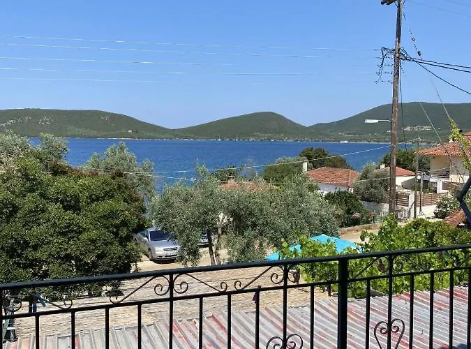 Apartment Ai Nies Sourpi